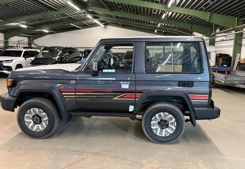 Toyota Land Cruiser 71 Toyota Land Cruiser 71