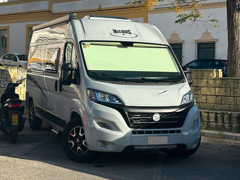 Autocaravana Camper Fiat Ducato McLouis Menfys van 3 Maxi S Line - LANDiMPORT